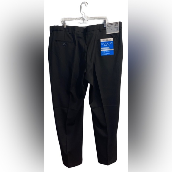 HAGGAR SHIRT GRIPPER CLASSIC FIT PANTS MEN SIZE 42W x 29L - Picture 2 of 3